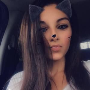 Meet your Posher, Alissa